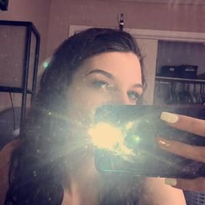 Meet your Posher, Becky